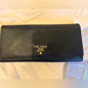 Prada black leather wallet
